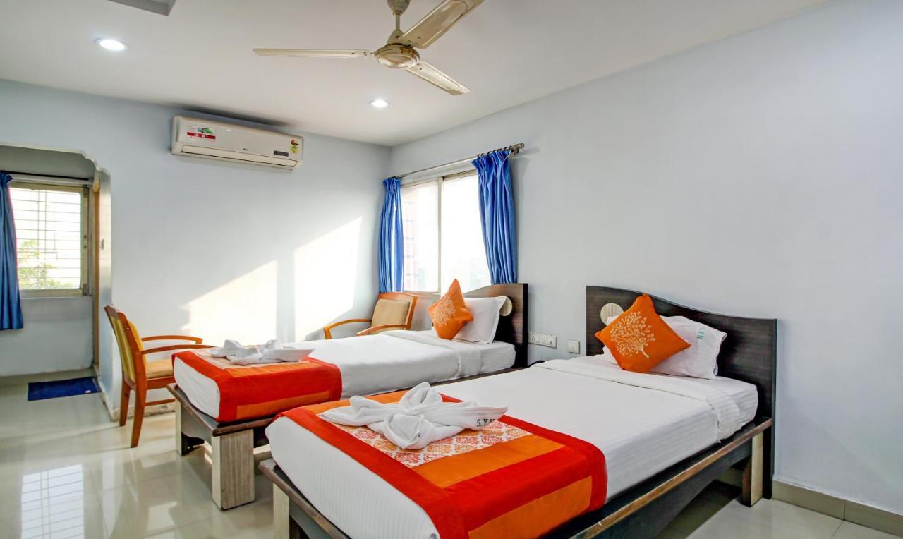 Hotel S Y N Residency Hyderabad Exterior photo