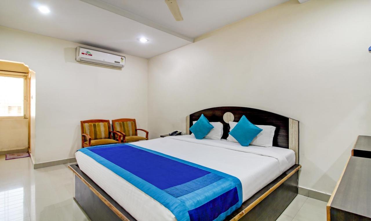 Hotel S Y N Residency Hyderabad Exterior photo